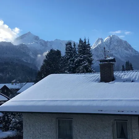 Amelie Апартаменти Гарміш-Партенкірхен